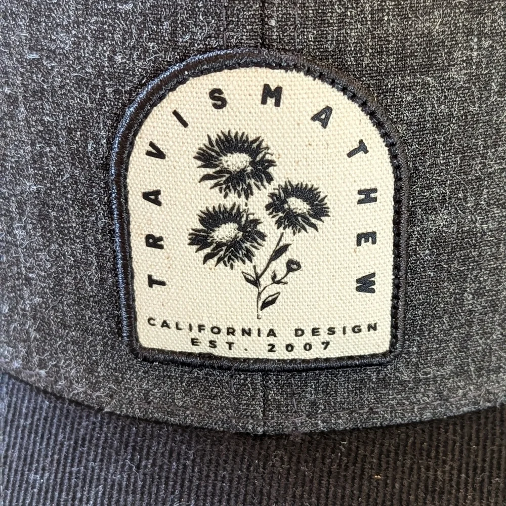 Travis Mathew Corduroy Bill‎ Nightjar Snapback Hat Heather Black Golf Cap